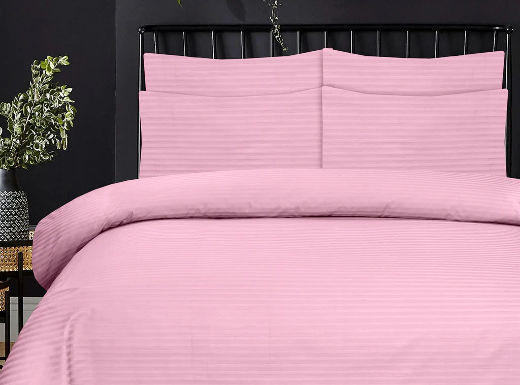 pink bedsheet set - 5 pcs (satin)