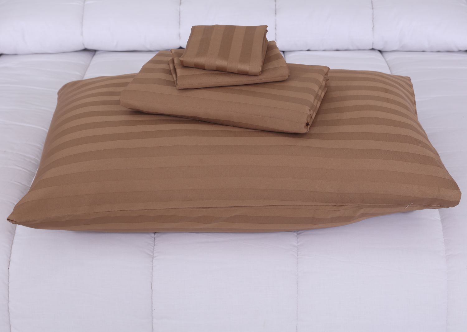 SMALL STRIPES BROWN BEDSHEET SET - 6 PCS (SATIN)