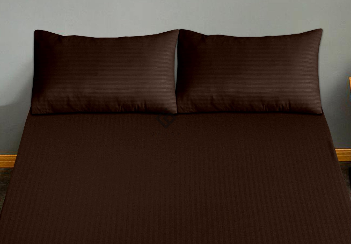 d.brown stripe satin fitted sheet - (premium)