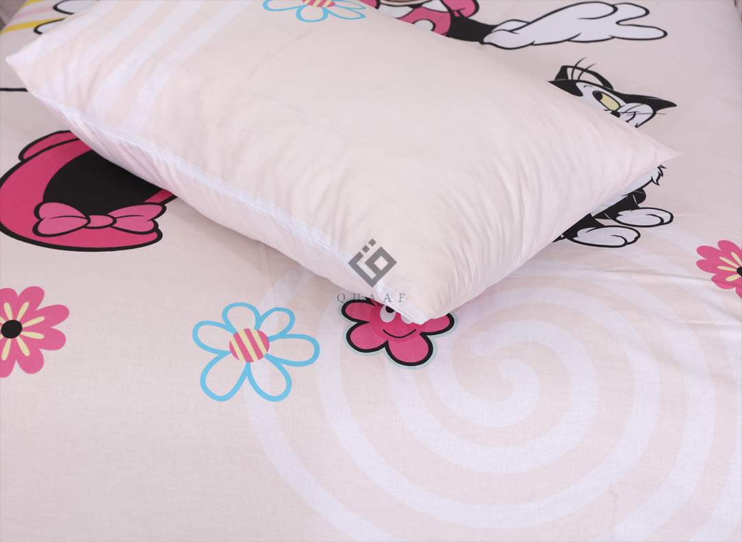 new minnie mouse-bedsheet set